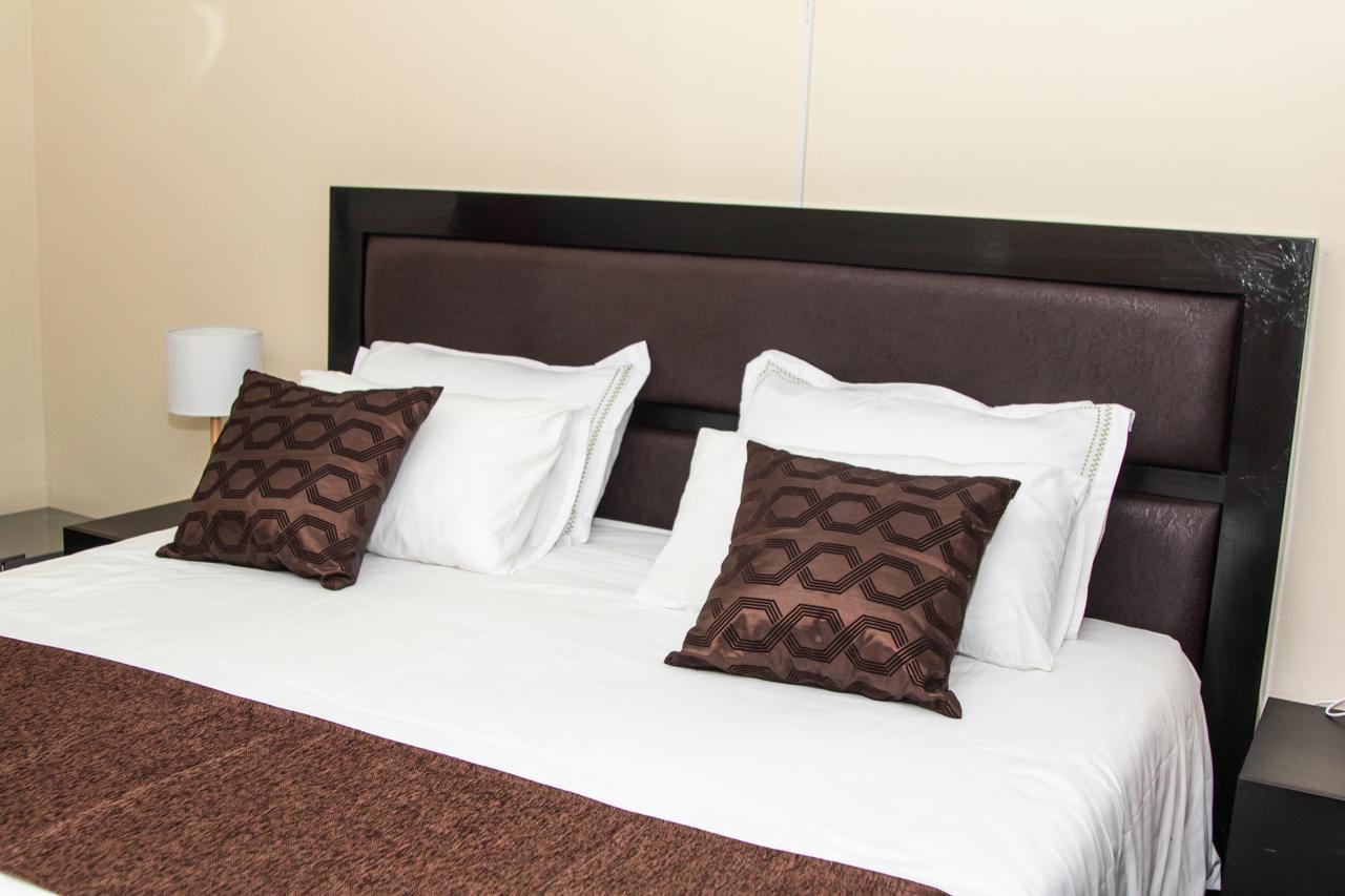Streets Of Gold Guest House Gaborone Ngoại thất bức ảnh